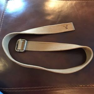 American Eagle belt